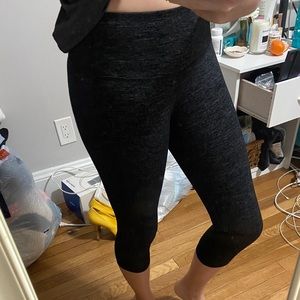 Athleta Cropped Leggings